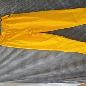 Athletic works size small " unisex"